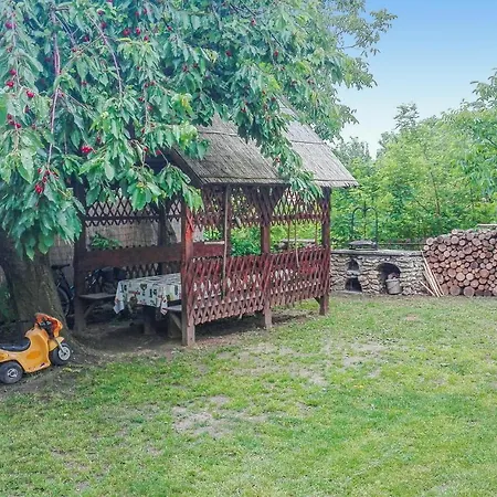 Three-bedroom Holiday In *